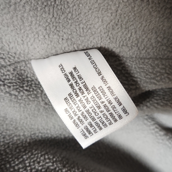 Youth L Cat and Jack hooded puffer - Picture 12 of 12